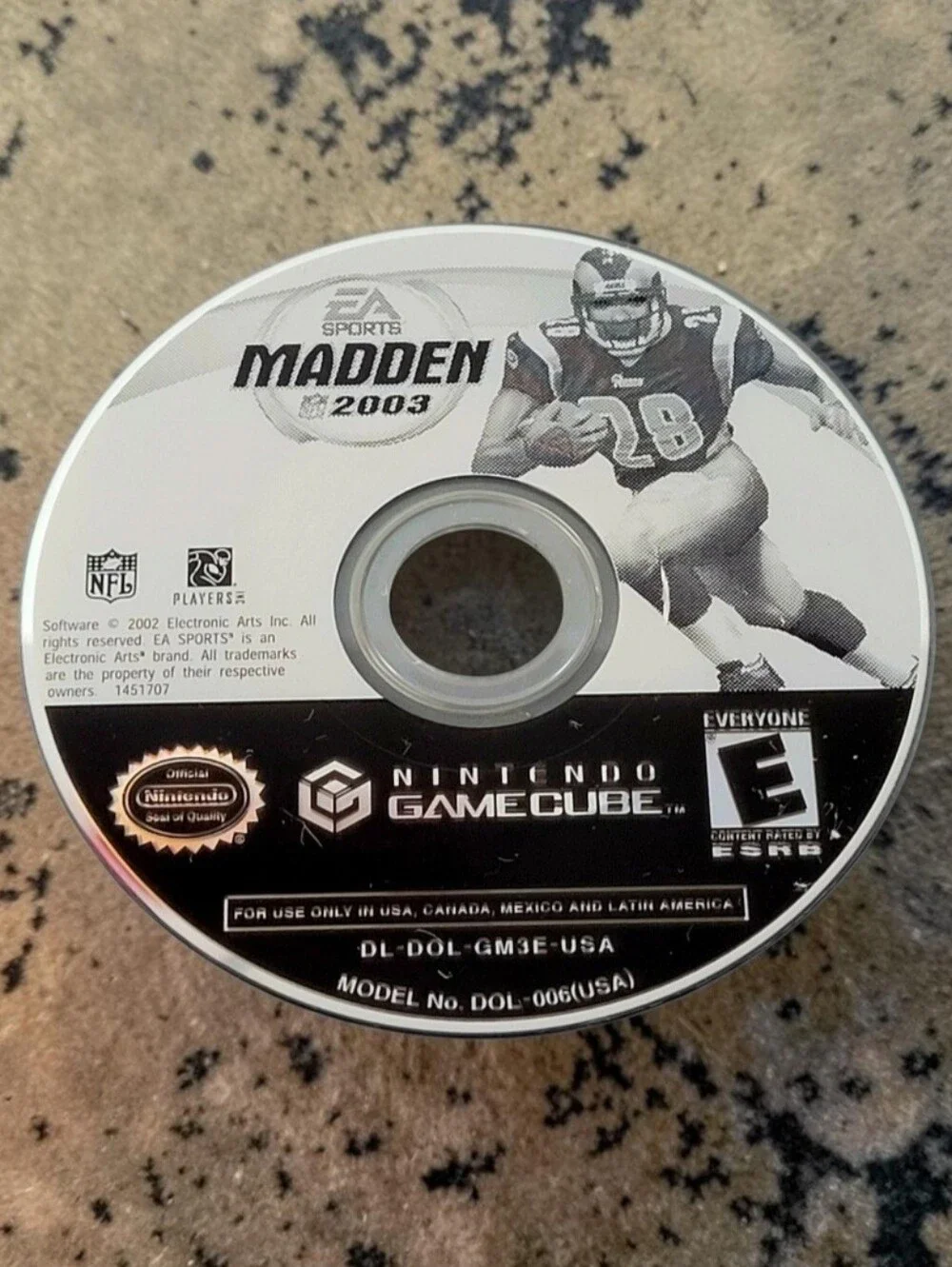 Madden NFL 2003 (Nintendo GameCube, 2002) DISC ONLY Includes Paper Sleeve. The p